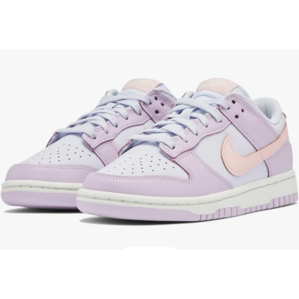 Nike Dunks Easter 2022